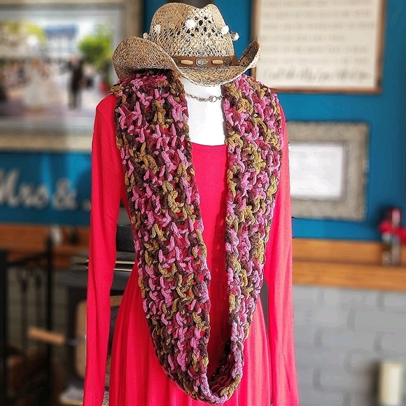 Home made scarf soft large knit infinity, pnk/brw - Picture 4 of 5